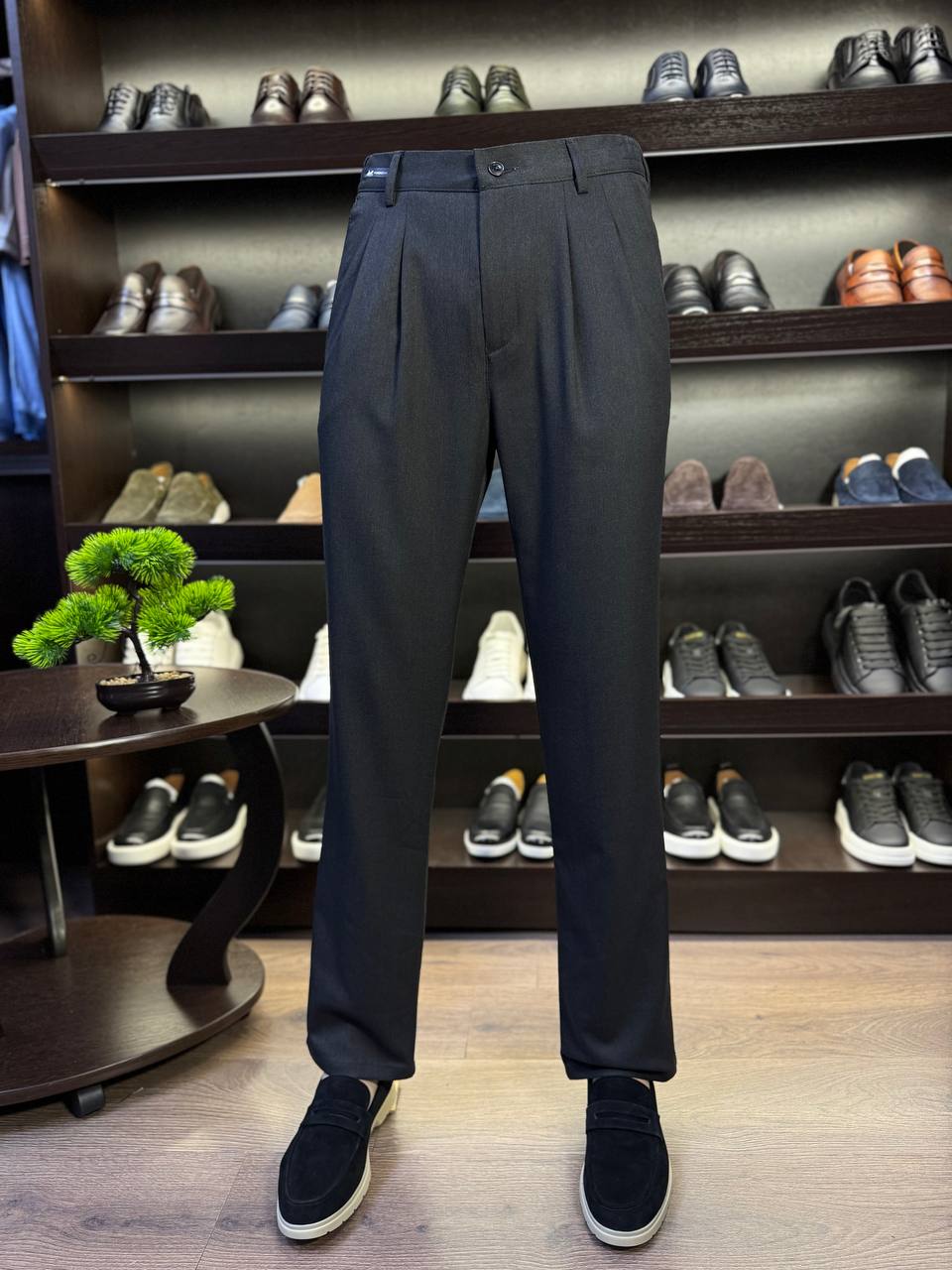 Брюки с защипами regular fit754